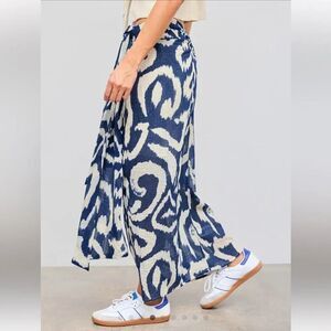 Cider Abstract Print Knotted Waist Maxi Skirt